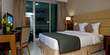 Flora Creek Deluxe Hotel Apart3