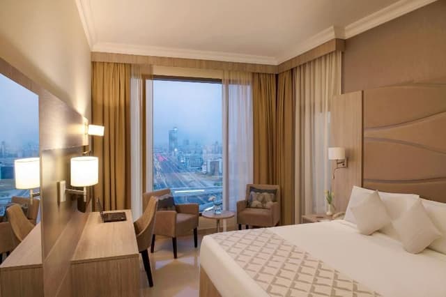 SUITE GRAND