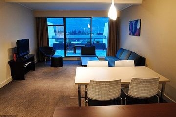 Copthorne Hotel and Apartments4