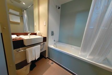 Copthorne Hotel and Apartments2