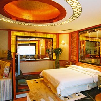 Manhattan Bund Business4