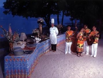 Tambuli Beach Club East Hotel2