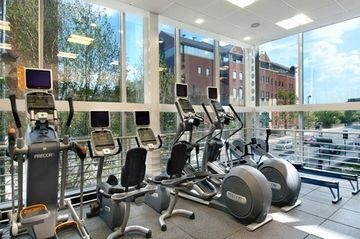 HILTON LEEDS CITY4