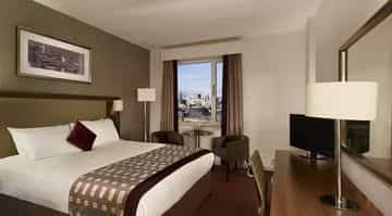 Jurys Inn Leeds Jurys Inn Leeds
