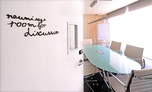 โรงแรมนาอูมิ สิงคโปร์ (Naumi Hotel Singapore)3