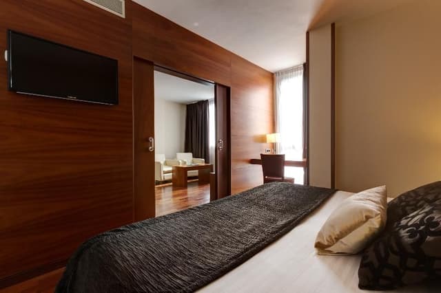 JUNIOR SUITE STANDARD