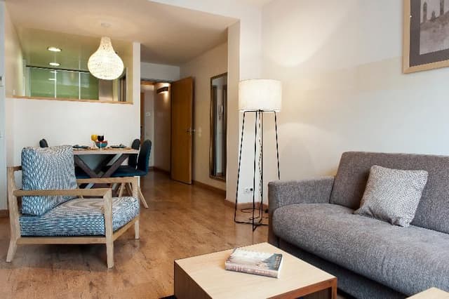 APARTMENT CAPACITY 4 TWO BEDROOMS