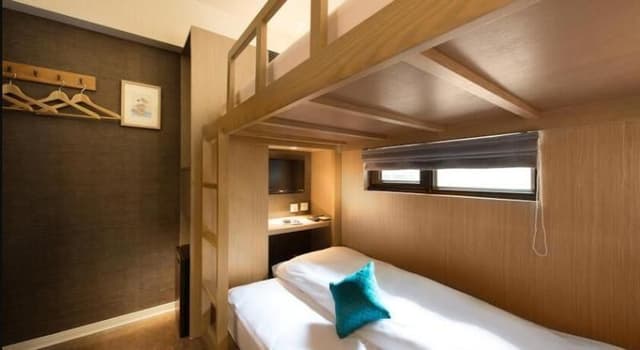 TWIN BUNK BED