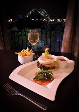 The Vermont Hotel3
