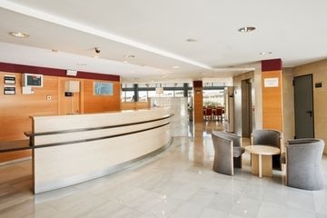 Holiday Inn Express Madrid Riv4