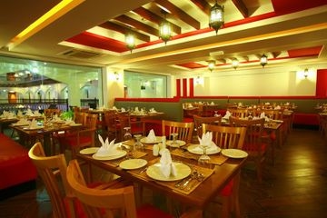 Crystal Suites Hotel4