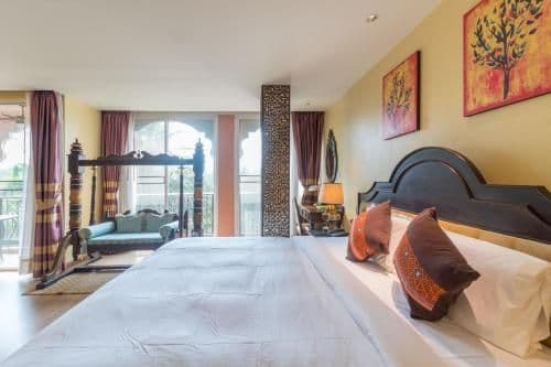 Deluxe Suite