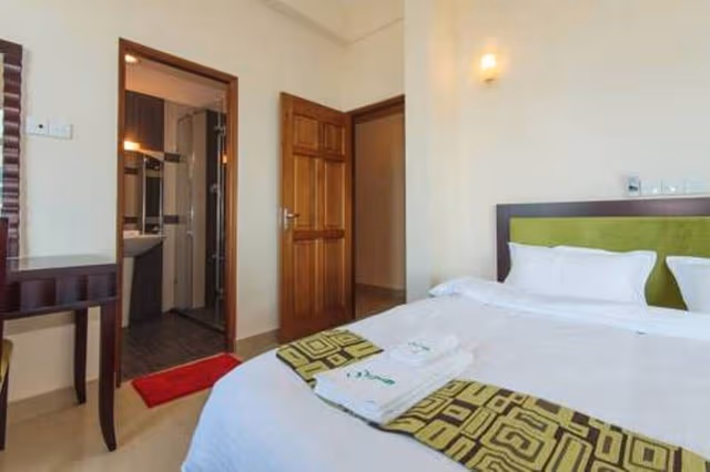 QUADRUPLE TWO BEDROOMS