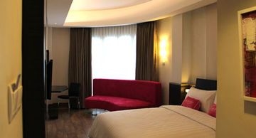 โรงแรมบริตส์ ปูริ อินดาห์ (Brits Hotel Puri Indah)1