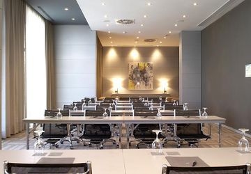 AC Hotel by Marriott Porto1