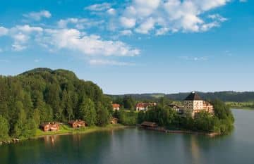SCHLOSS FUSCHL RESORT & SPA SCHLOSS FUSCHL RESORT & SPA