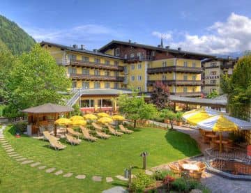 GASTHOF SCHUTTHOF GASTHOF SCHUTTHOF