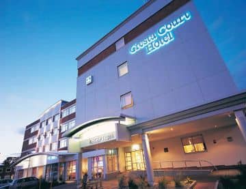 BEST WESTERN CRESTA COURT HOTEL BEST WESTERN CRESTA COURT HOTEL