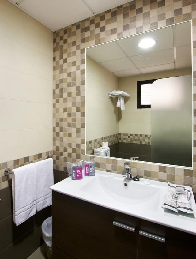 APARTMENT CAPACITY 3