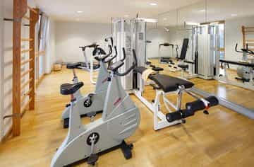 BASLERTOR SWISS Q HOTEL BASLERTOR SWISS Q HOTEL