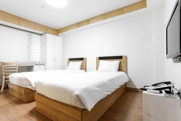 Blooming House4