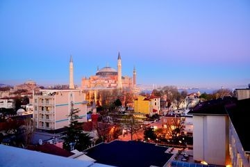 Sura Hagia Sophia Hotel1