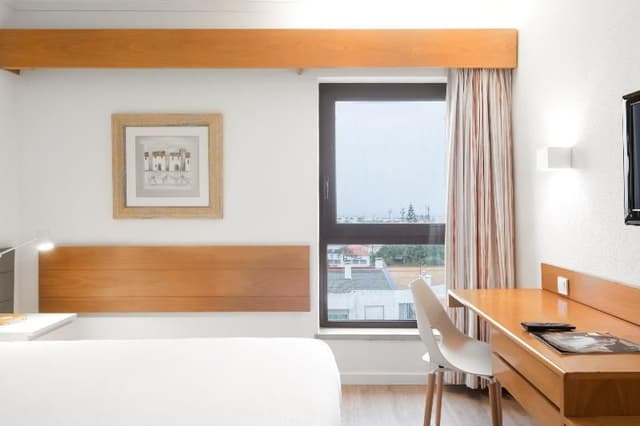 APARTMENT CAPACITY 3