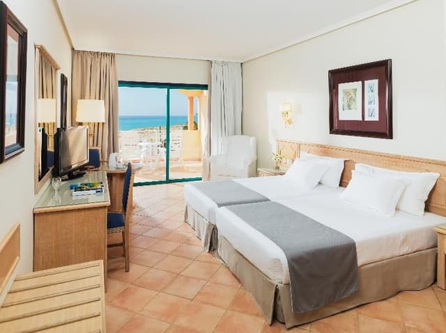 DOUBLE SEA VIEW CAPACITY 3