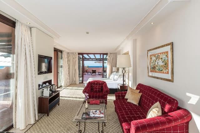 JUNIOR SUITE STANDARD
