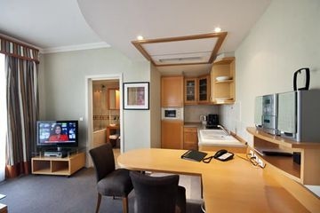 Golden Prague Residence3