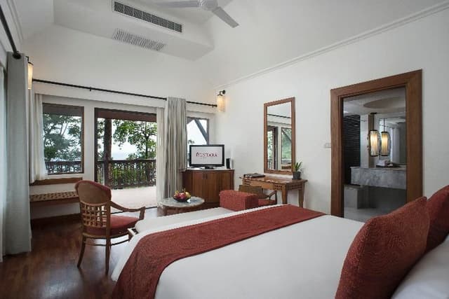 VILLA DELUXE