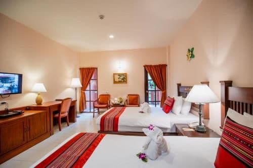 Deluxe Double or Twin Room with Pool View