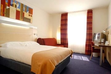 Holiday Inn Express Lisbon-Oeiras4