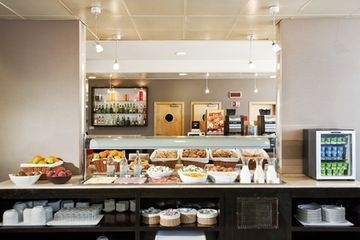 Holiday Inn Express Lisbon-Oeiras3