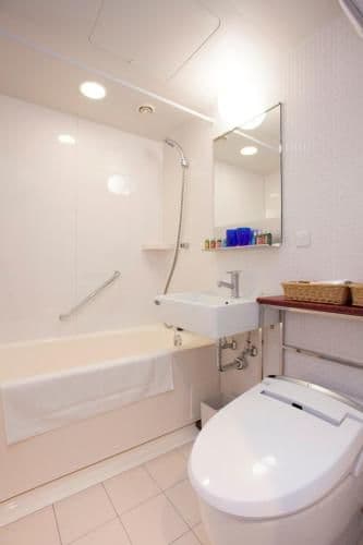 Superior Twin Room with Sofa Bed- Non-Smoking
