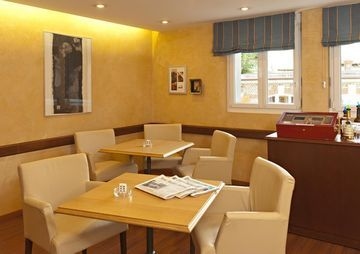 รอยัล โฮเต็ล ซูริค (Royal Hotel Zurich)3