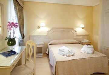 H10 Corregidor Boutique Hotel0