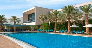 Hilton Kuwait Resort2