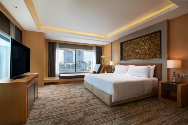 Corner Suite