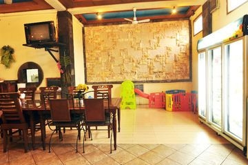 Jesen's inn 12