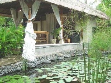 Bali Taman Resort3