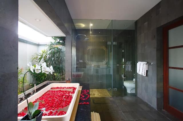 VILLA TWO BEDROOMS WITH PRIVATE POOL