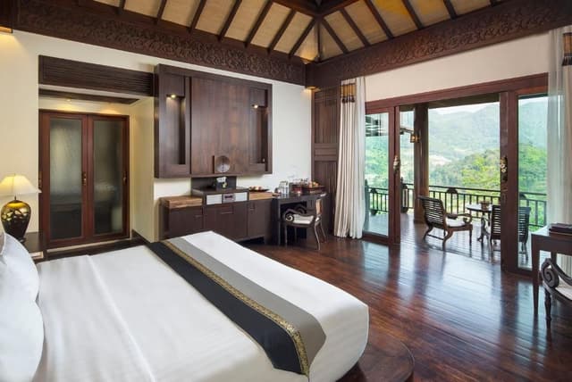 Jacuzzi Villa