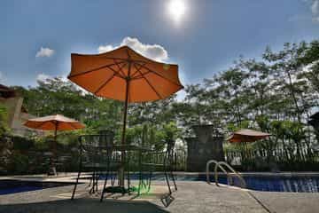 โรงแรมตามาน ฮารุม คอทเทจส์ โรงแรมตามาน ฮารุม คอทเทจส์