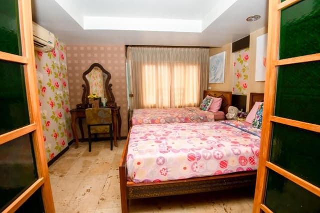 Corner Suite (Family Room 4 Adults)