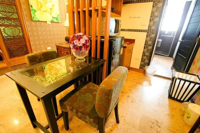 Corner Suite (Family Room 4 Adults)