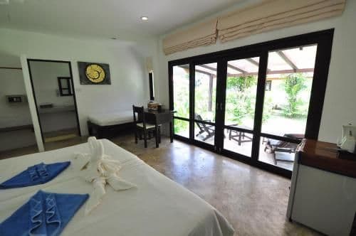 Bungalow with Sea View
