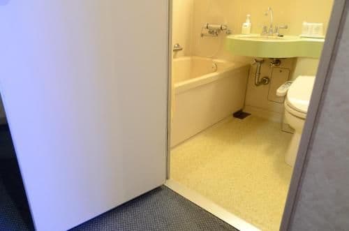 Twin Room 2 Adults -Non-Smoking