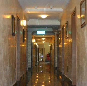 BEST WESTERN THE ISLAND HOTEL3
