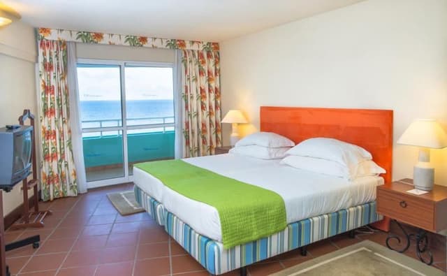 JUNIOR SUITE CAPACITY 2